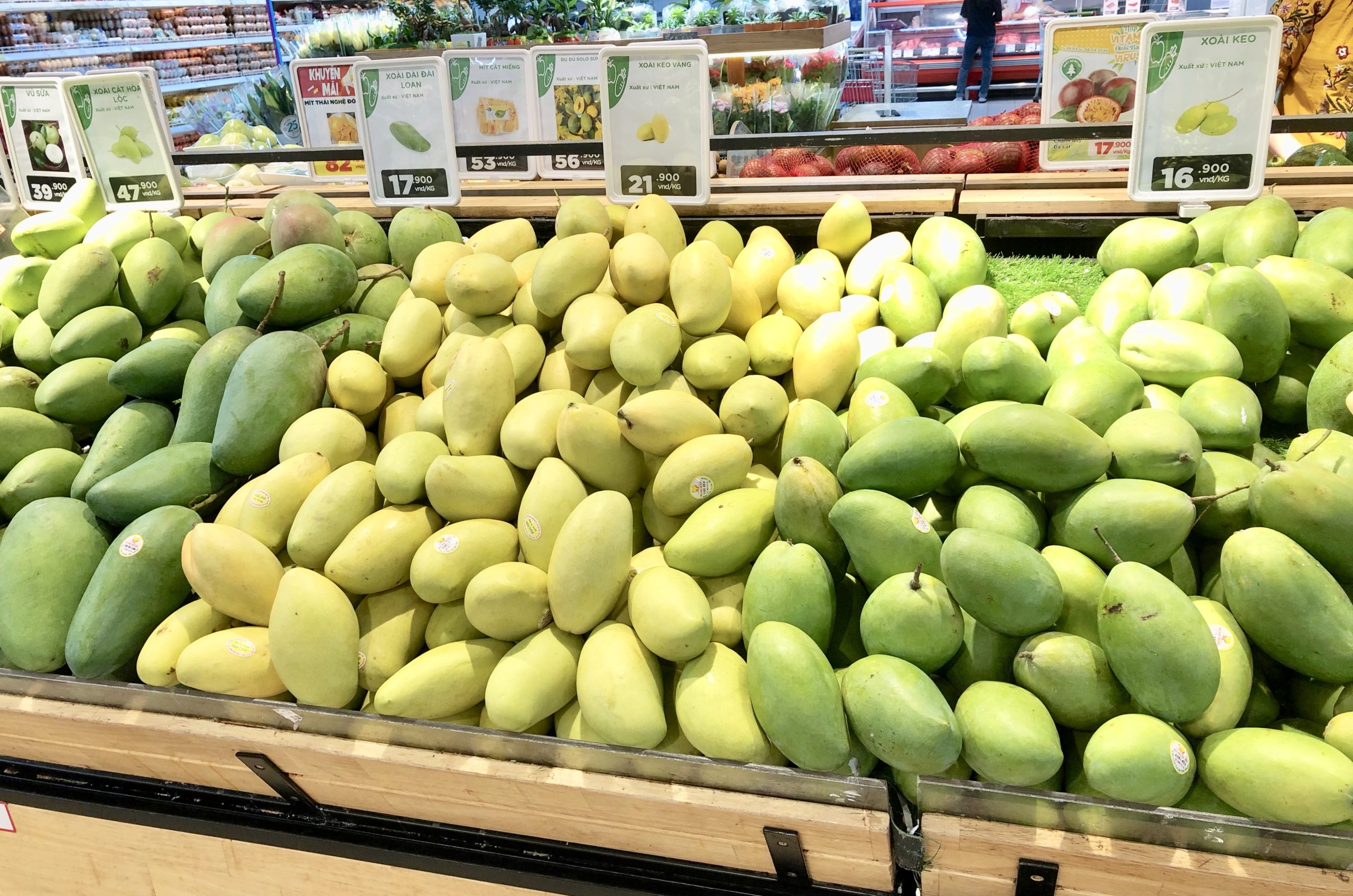 ベトナムのマンゴーもおいしいよ